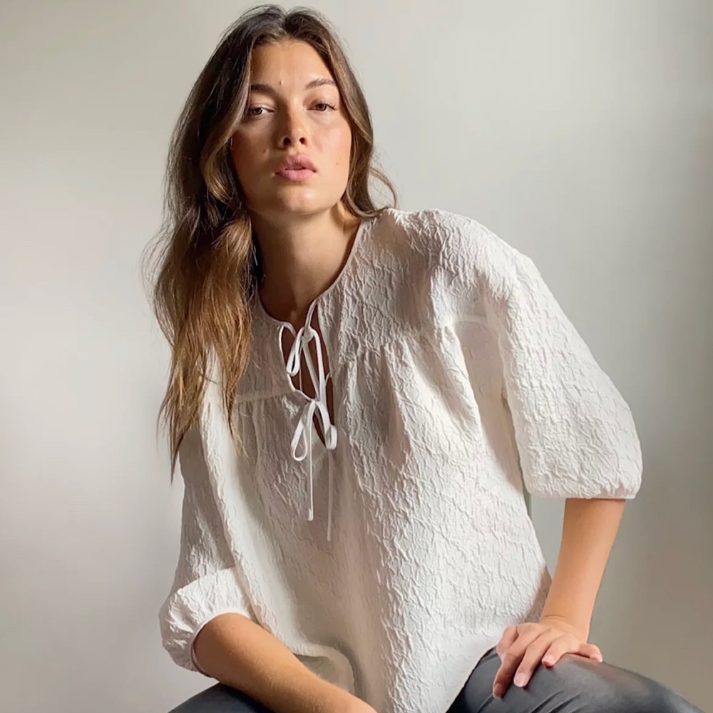 NWT in BLACK Wilfred blouse